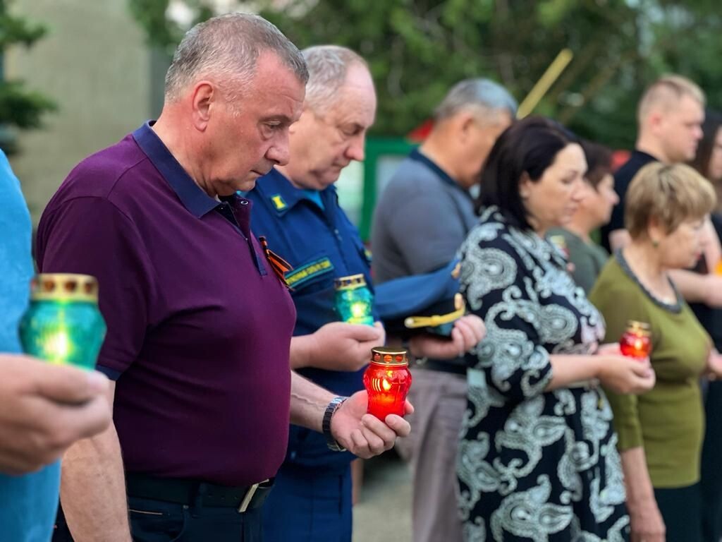 «Свеча памяти».