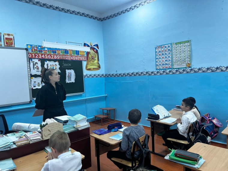 «Я в мире прав». «Я в мире прав».